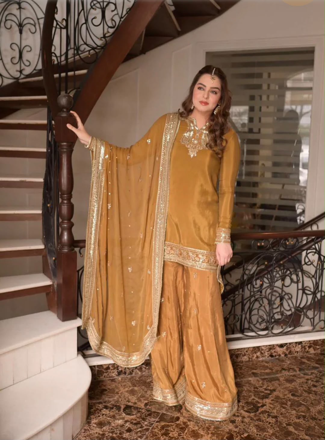 ANEELAS FANCY 3 PC EMBROIDERD SUIT WITH READY EMBROIDERED 4 SIDE DUPPATA