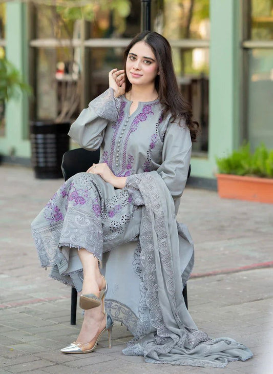 MUSHQ 3 PC LAWN EMBROIDERED WITH EMBROIDERED DUAPPTA