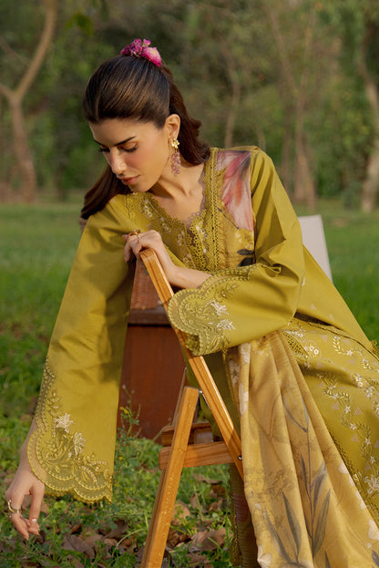 RANG RASIYA LUXURY WINTER EMBROIDERED 3 PC SUIT WITH SOFT DUPPATA