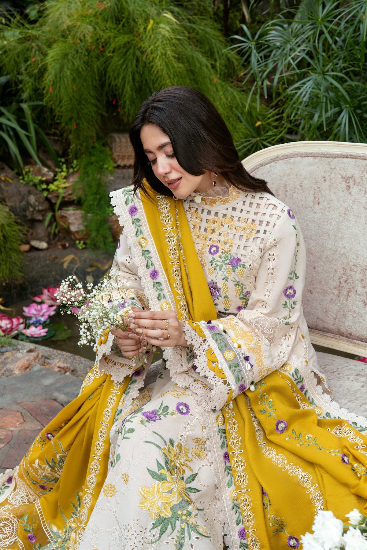 ANEELAS WINTER PREMIUM EMBROIDERED 3 PC SUIT WITH EMBROIDERED SHAWL