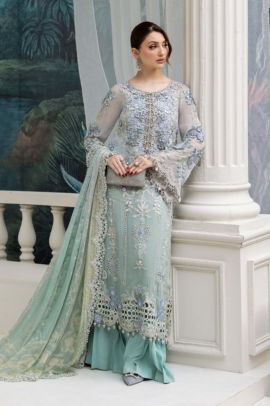MARIA B LUXURY CHIFFON EMBROIDERED 3 PC WITH EMBROIDERED DUPPTA