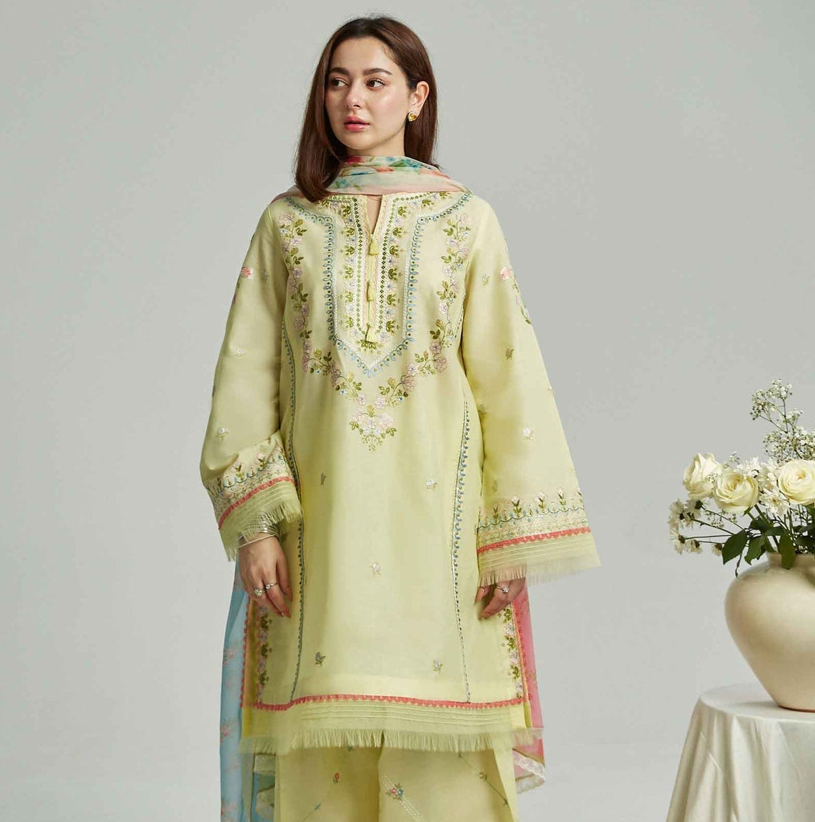 Zara Shah Jhan Lawn Embroidered 3 PC