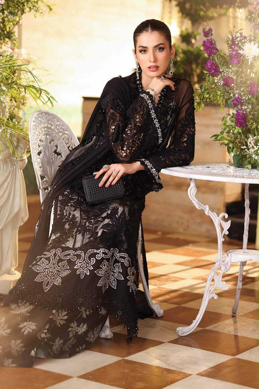 MARIA B LUXURY CHIFFON EMBROIDERED 3 PC WITH EMBROIDERED DUPPTA