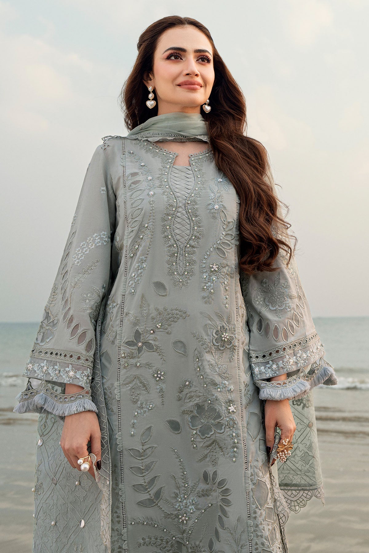NUREH LAWN EMBROIDERED 3 PC WITH EMBROIDERED DUPATTA