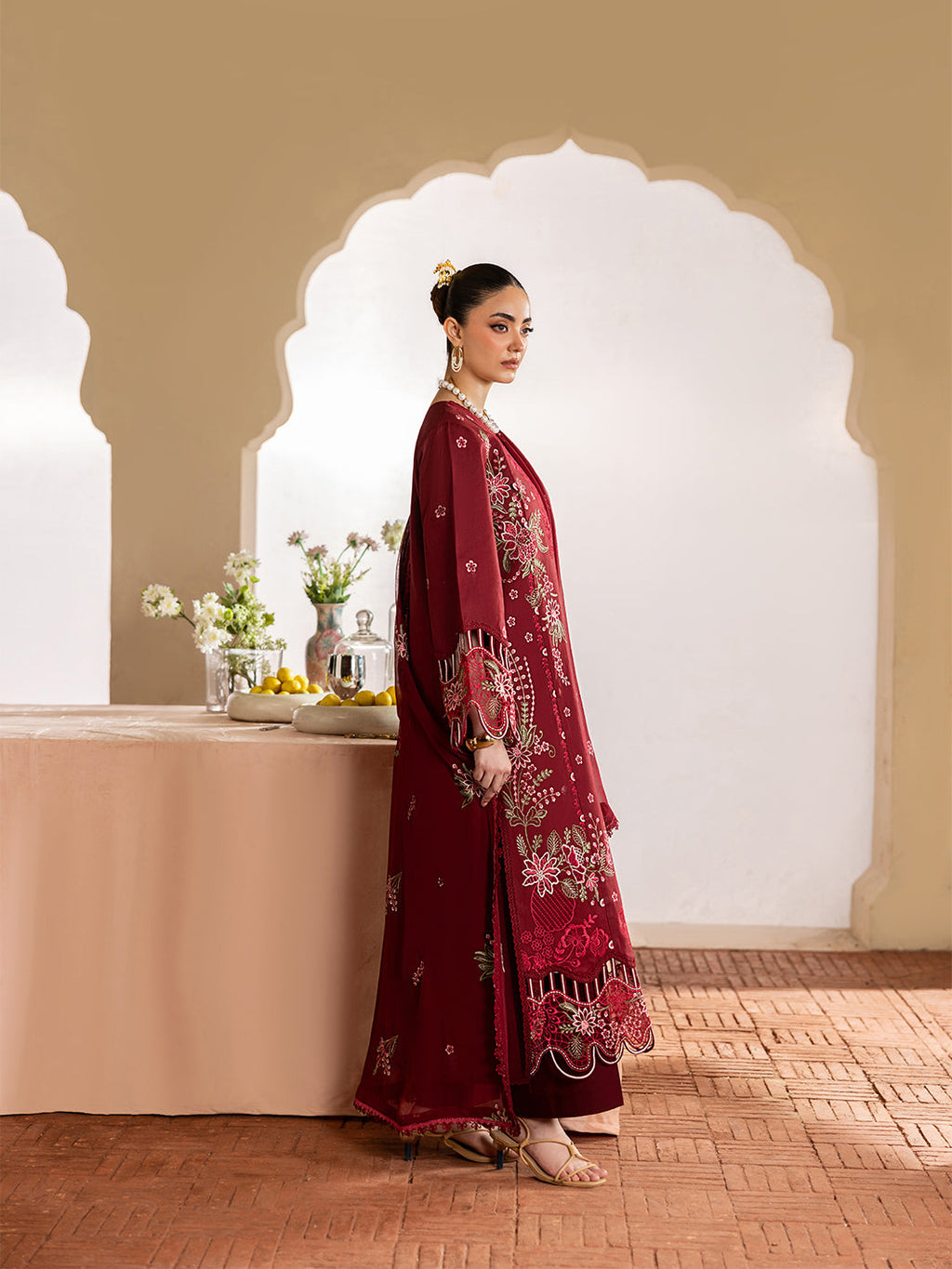 MAHNUR LUXURY WINTER EMBROIDERED 3 PC SUIT WITH EMBROIDERED SHAWL